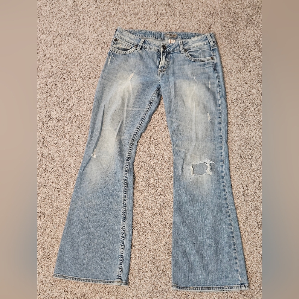 Silver Aiko Light Wash 2000s Bootcut Jeans